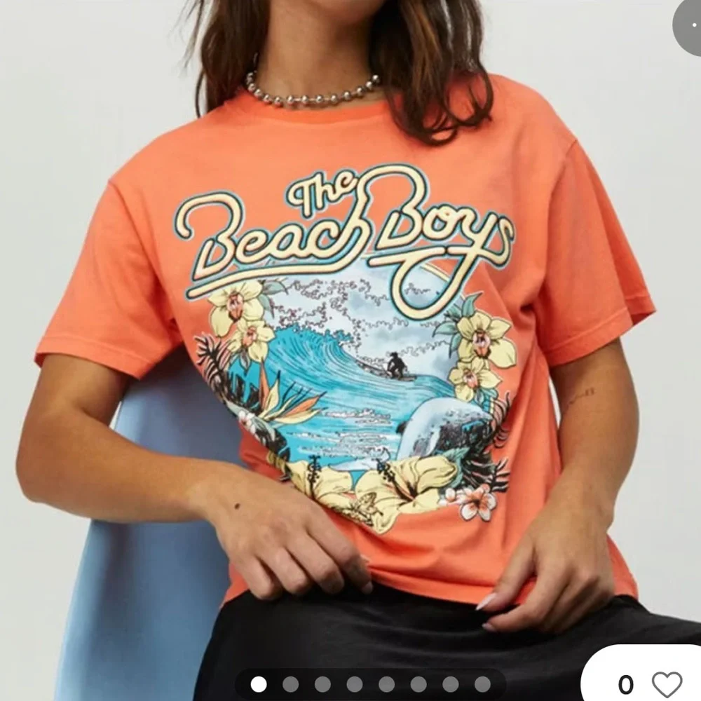 Daydreamer The Beach Boys Surfs Up Boyfriend Tee Orange - Picture 3 of 7